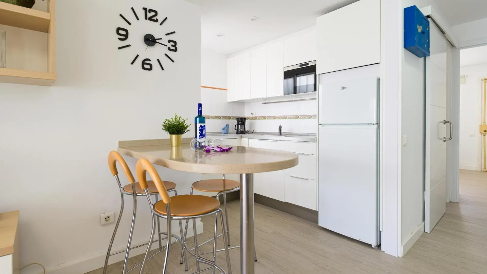 Las Adelfas South Beach 1 By Canariasgetaway San Agustin  Holiday home